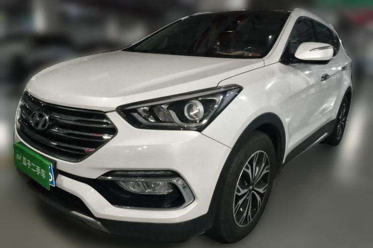Used Hyundai Santa Fe 2017 2.0T Automatic All-Wheel Drive Smart 7-Seater Guazi used car, China used car export, Used car for sale, Used cars, Cheapest cars for sale