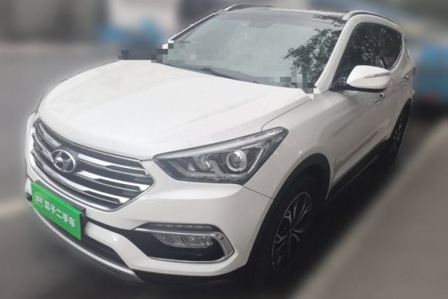 Used Hyundai Santa Fe 2017 2.0T Automatic All-Wheel Drive Smart 7-Seater