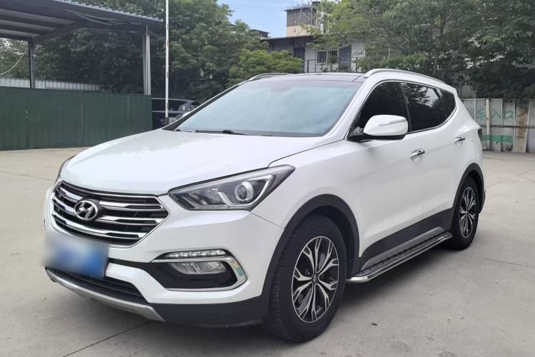 Used Hyundai Santa Fe 2017 2.0T Automatic Two-Wheel Drive Smart Version 7 Seats Guazi used car, China used car export, Used car for sale, Used  cars, Cheapest cars for sale