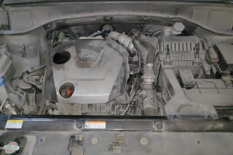 Used Hyundai Santa Fe 2017 2.0T Automatic All-Wheel Drive Smart 7-Seater Engine Bay