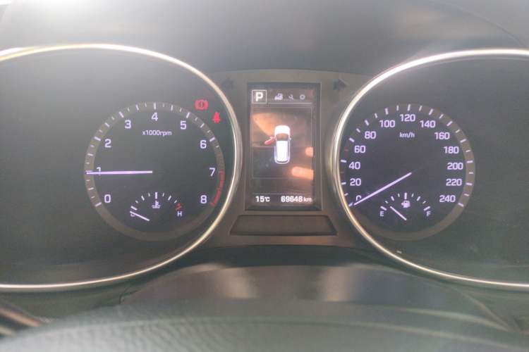 Used Hyundai Santa Fe 2017 2.0T Automatic All-Wheel Drive Smart 7-Seater Instrument Cluster