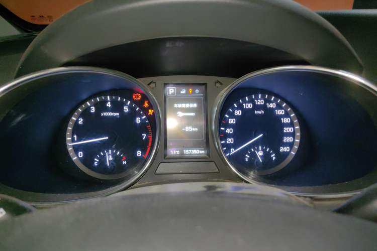 Used Hyundai Santa Fe 2017 2.0T Automatic All-Wheel Drive Smart 7-Seater Instrument Cluster