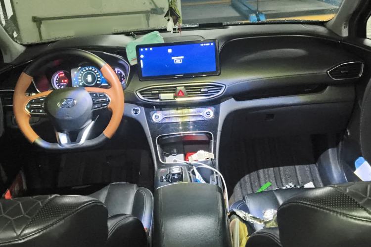 Used Hyundai Santa Fe 2019 380 TGDi GLS Automatic 2WD Luxury Version China V Standard Center Console