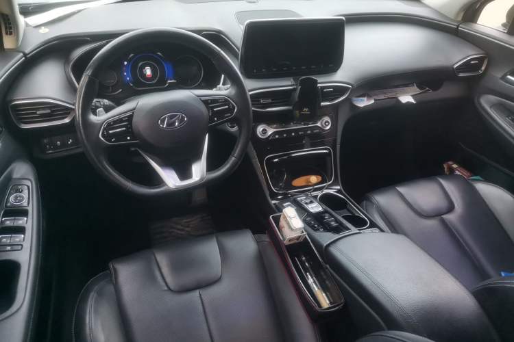 Used Hyundai Santa Fe 2019 380 TGDi TOP Automatic All-Wheel Drive Flagship (HTRAC) China V Standard Center Console