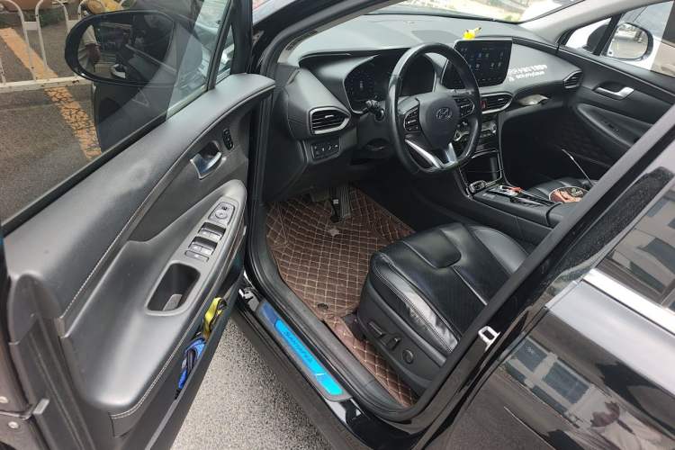Used Hyundai Santa Fe 2019 380 TGDi TOP Automatic All-Wheel Drive Flagship (HTRAC) China V Standard Driver Seat