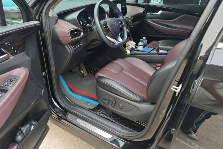 Used Hyundai Santa Fe 2019 380 TGDi DLX Automatic Two-Wheel Drive Prestige Plus Version China VI Standard Driver Seat
