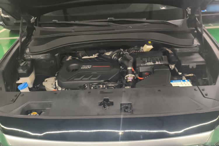 Used Hyundai Santa Fe 2019 380 TGDi GLS Automatic 2WD Luxury Version China VI Standard Engine Bay