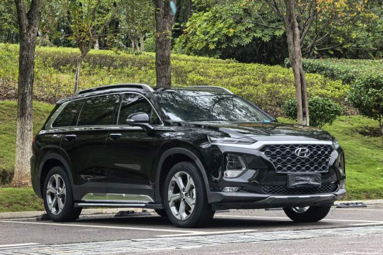 Used Hyundai Santa Fe 2019 380 TGDi GLS Automatic 2WD Luxury Version China VI Standard Exterior 1