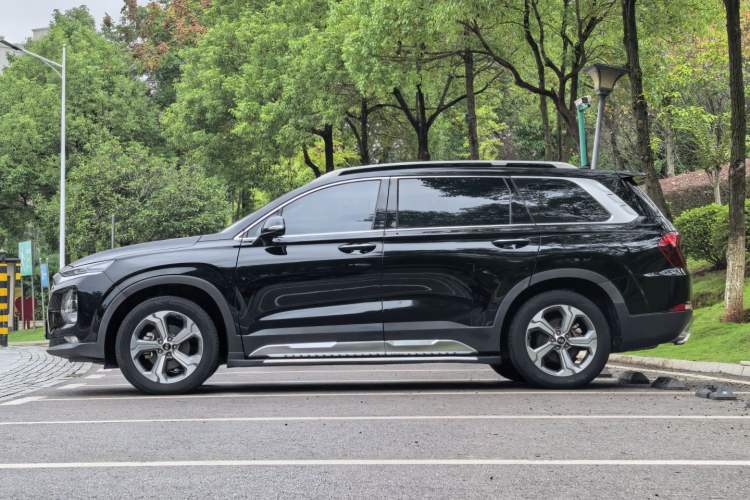 Used Hyundai Santa Fe 2019 380 TGDi GLS Automatic 2WD Luxury Version China VI Standard Exterior 2