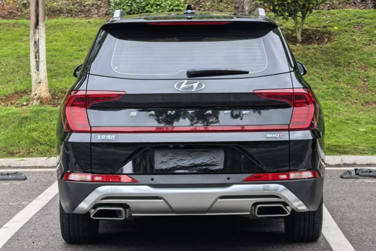 Used Hyundai Santa Fe 2019 380 TGDi GLS Automatic 2WD Luxury Version China VI Standard Exterior 6