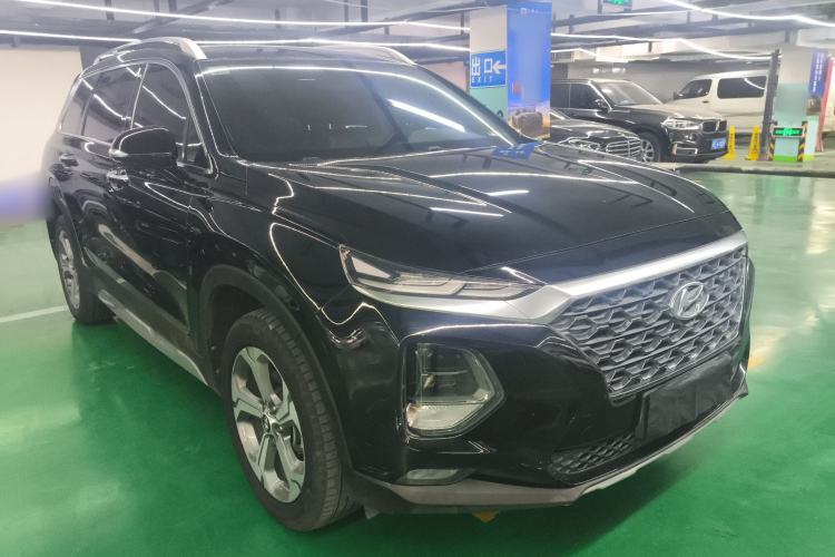 Used Hyundai Santa Fe 2019 380 TGDi GLS Automatic 2WD Luxury Version China VI Standard Front Right 45 Deg