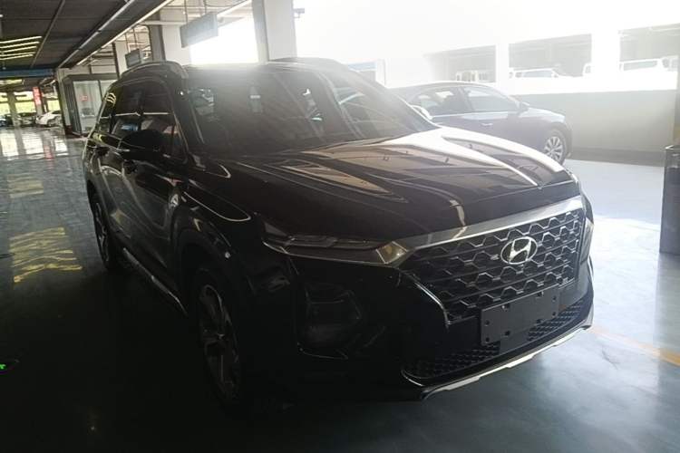 Used Hyundai Santa Fe 2019 380 TGDi DLX Automatic Two-Wheel Drive Prestige Plus Version China VI Standard Front Right 45 Deg