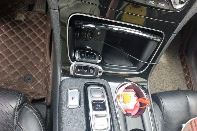 Used Hyundai Santa Fe 2019 380 TGDi TOP Automatic All-Wheel Drive Flagship (HTRAC) China V Standard Gear Lever