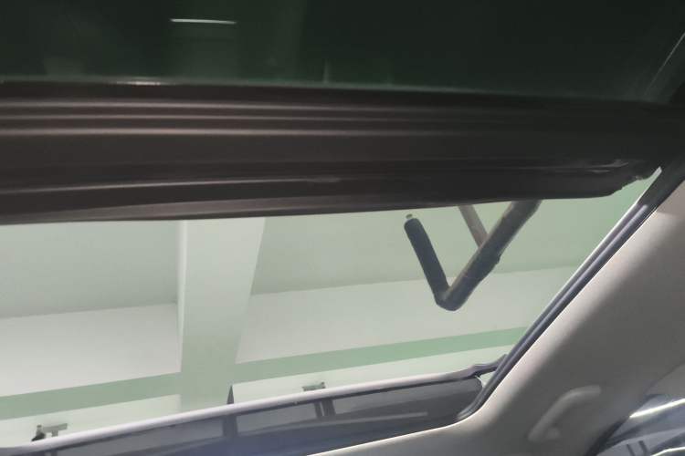 Used Hyundai Santa Fe 2019 380 TGDi GLS Automatic 2WD Luxury Version China VI Standard Headliner