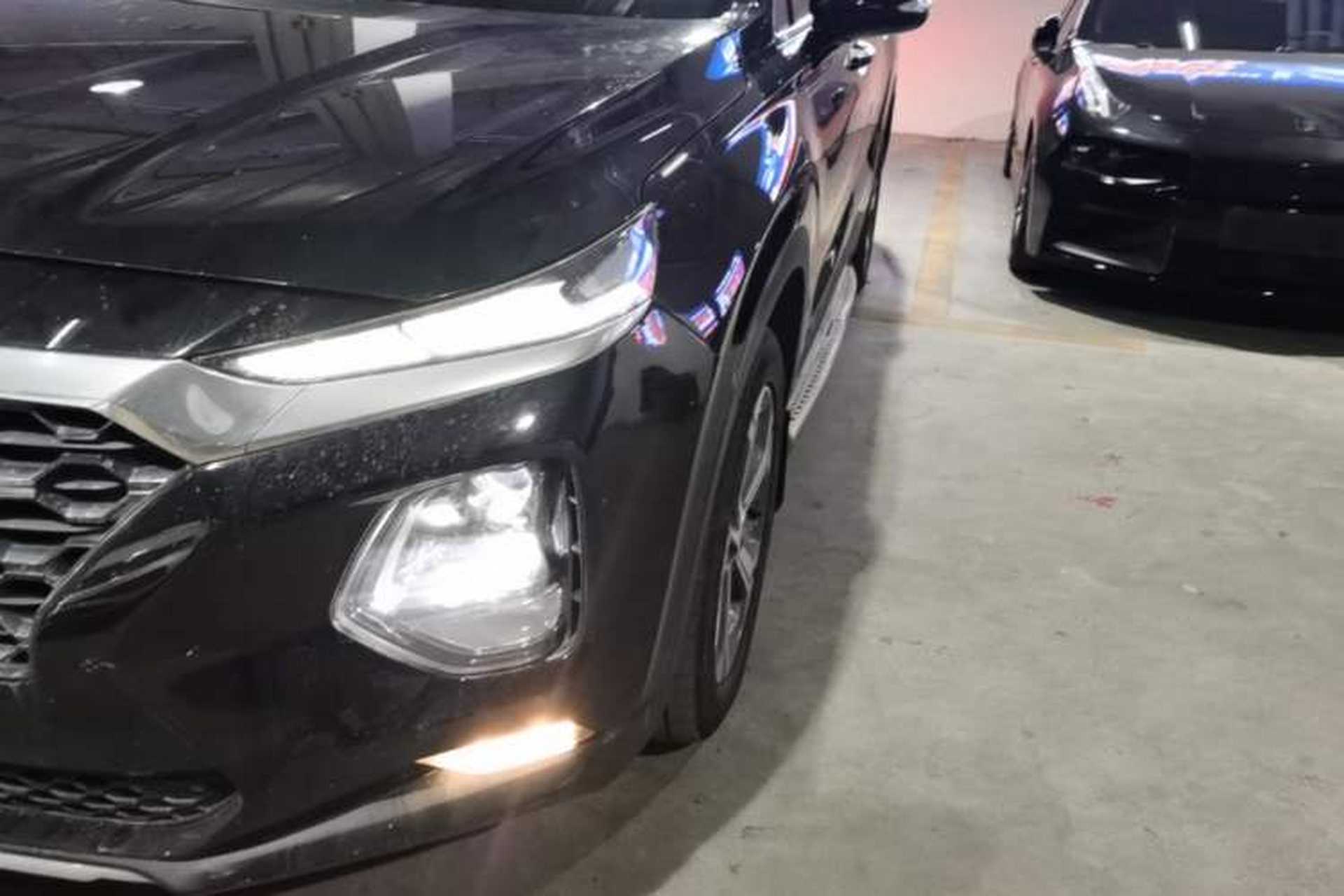 Used Hyundai Santa Fe 2019 380 TGDi GLS Automatic 2WD Luxury Version China VI Standard Left Front Headlight