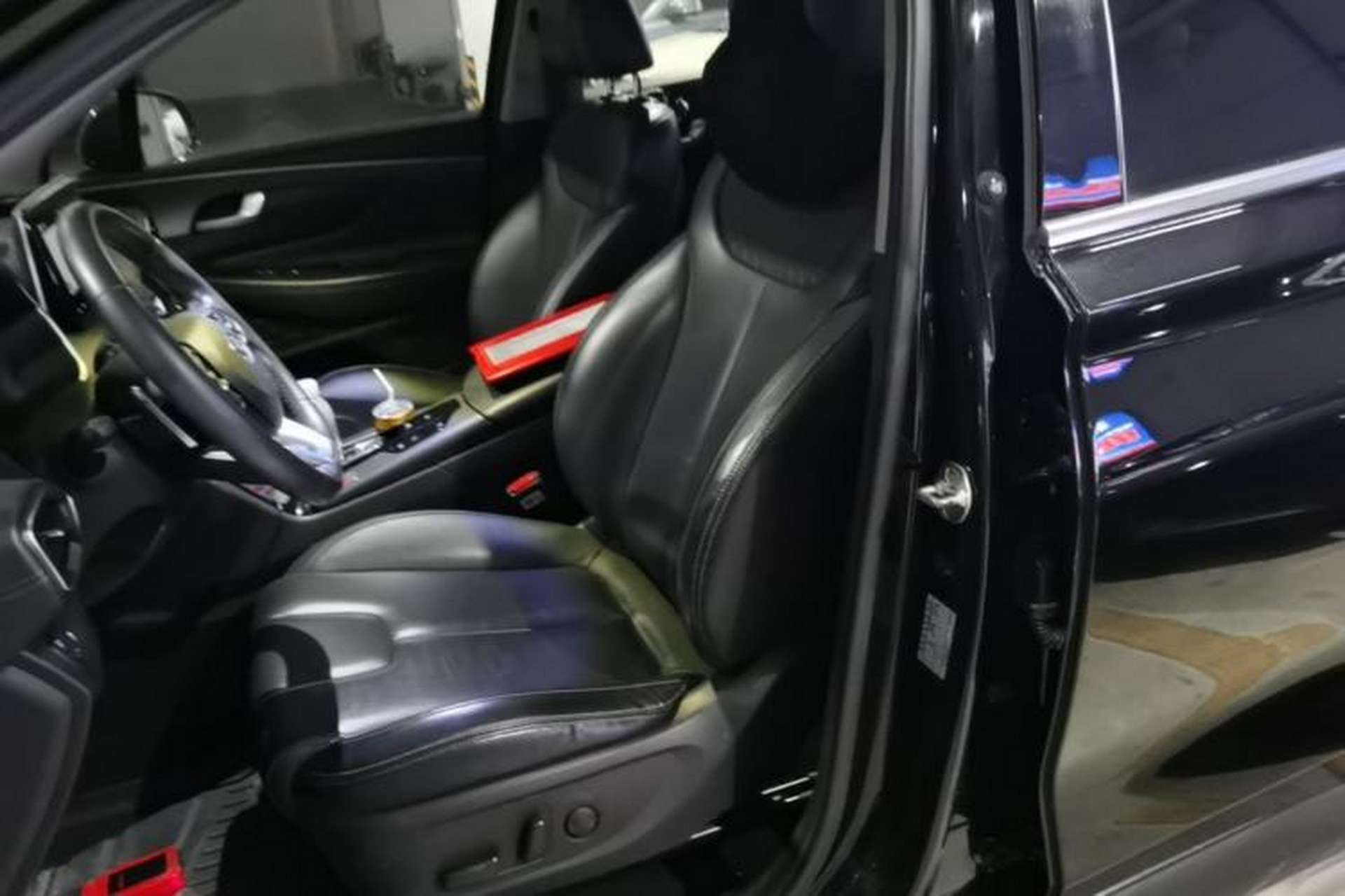 Used Hyundai Santa Fe 2019 380 TGDi GLS Automatic 2WD Luxury Version China VI Standard Left Front Seat
