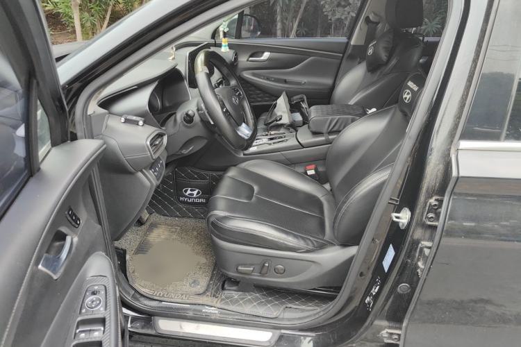 Used Hyundai Santa Fe 2019 380 TGDi DLX Automatic Two-Wheel Drive Prestige Plus Version China VI Standard Left Front Seat