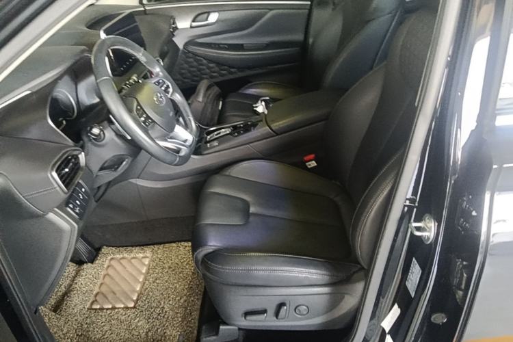Used Hyundai Santa Fe 2019 380 TGDi DLX Automatic Two-Wheel Drive Prestige Plus Version China VI Standard Left Front Seat