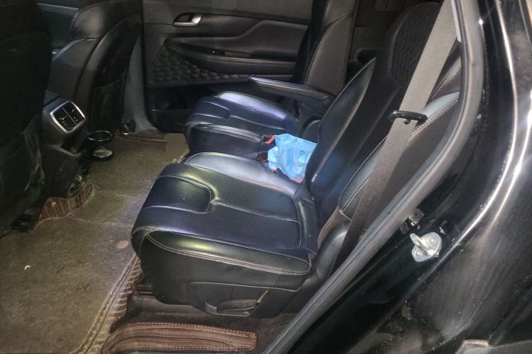 Used Hyundai Santa Fe 2019 380 TGDi GLS Automatic 2WD Luxury Version China V Standard Left Rear Seat