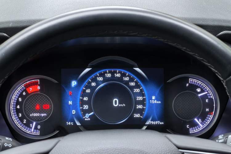 Used Hyundai Santa Fe 2019 380 TGDi GLS Automatic 2WD Luxury Version China VI Standard Odometer Close Up