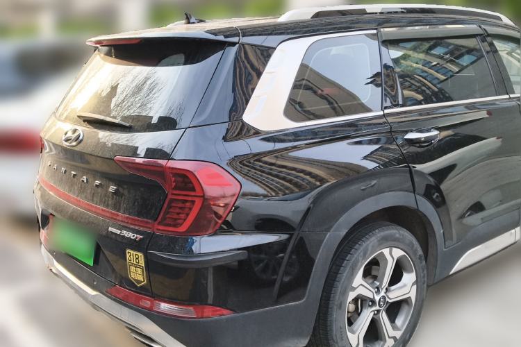 Used Hyundai Santa Fe 2019 380 TGDi DLX Automatic All-Wheel Drive Prestige PLUS (HTRAC) China VI Rear Right 45 Deg