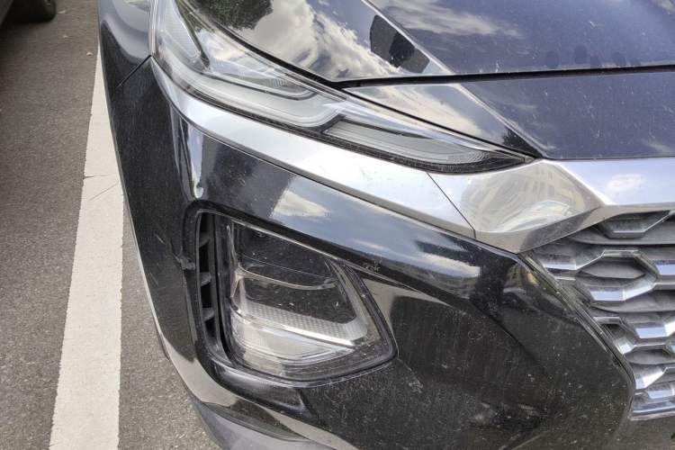 Used Hyundai Santa Fe 2019 380 TGDi DLX Automatic Two-Wheel Drive Prestige Plus Version China VI Standard Right Front Headlight