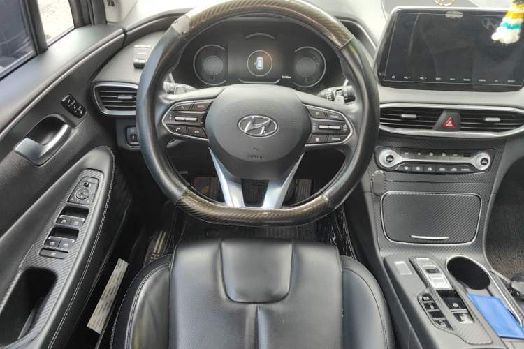 Used Hyundai Santa Fe 2019 380 TGDi DLX Automatic Two-Wheel Drive Prestige Plus Version China VI Standard Steering Wheel