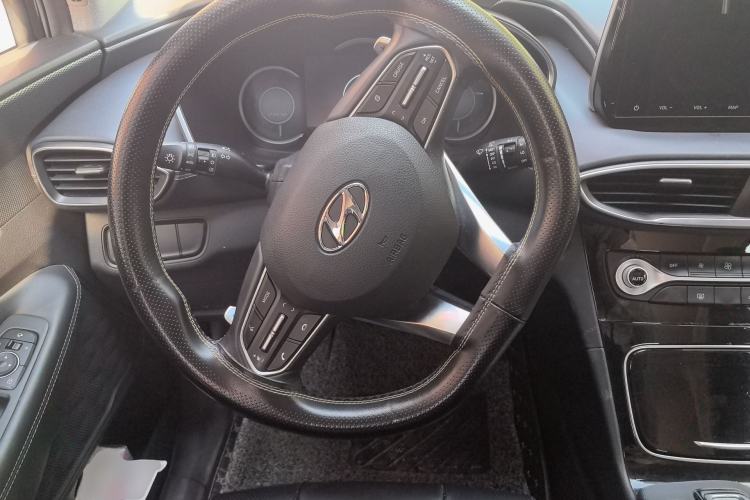 Used Hyundai Santa Fe 2019 380 TGDi GLS Automatic 2WD Luxury Version China V Standard Steering Wheel