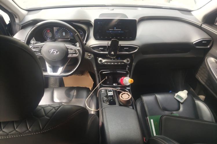 Used Hyundai Santa Fe 2019 380 TGDi DLX Automatic 2WD Prestige Edition China V Emission Standard Center Console