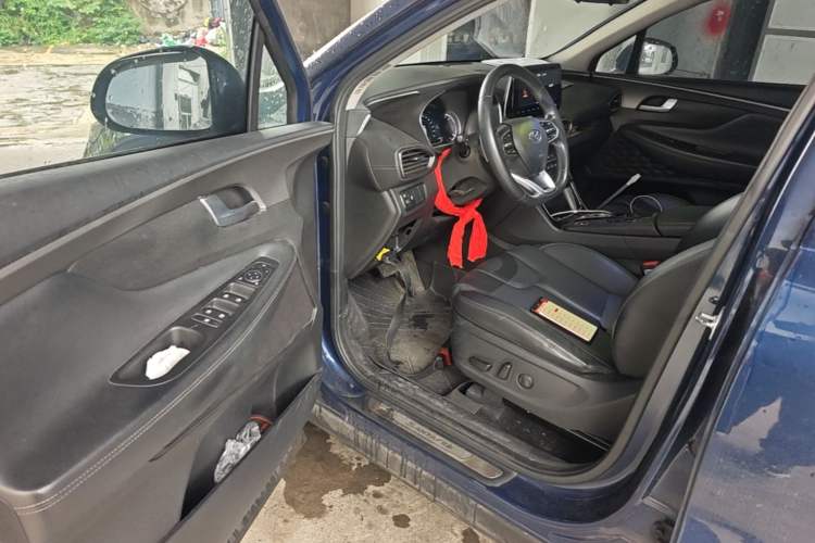 Used Hyundai Santa Fe 2019 380 TGDi GLS Automatic 2WD Luxury Version China VI Standard Driver Seat
