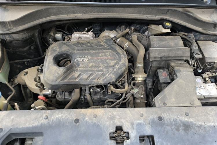 Used Hyundai Santa Fe 2019 380 TGDi GLS Automatic 2WD Luxury Version China VI Standard Engine Bay