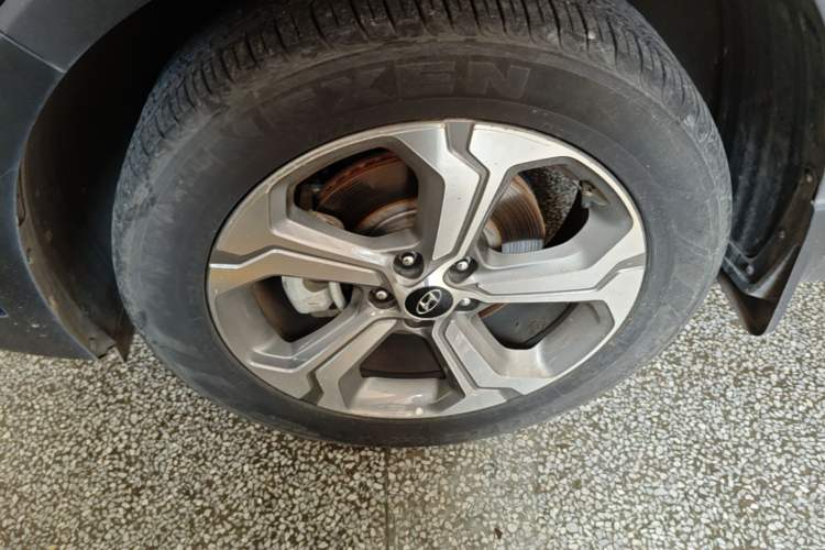 Used Hyundai Santa Fe 2019 380 TGDi DLX Automatic All-Wheel Drive Prestige PLUS (HTRAC) China V Standard Exterior 4