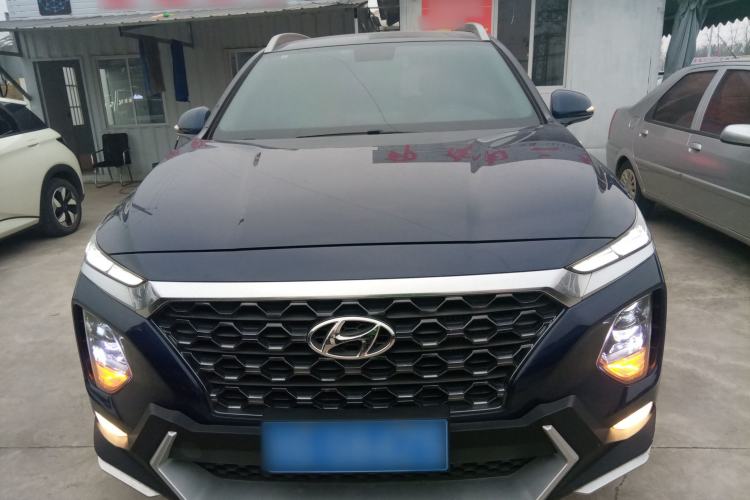 Used Hyundai Santa Fe 2019 380 TGDi GLS Automatic 2WD Luxury Version China VI Standard Front