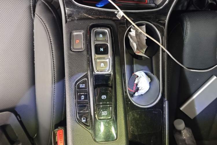 Used Hyundai Santa Fe 2019 380 TGDi GLS Automatic 2WD Luxury Version China VI Standard Gear Lever