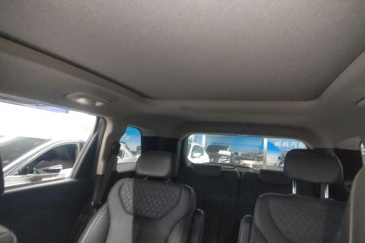 Used Hyundai Santa Fe 2019 380 TGDi DLX Automatic 2WD Prestige Edition China V Emission Standard Headliner