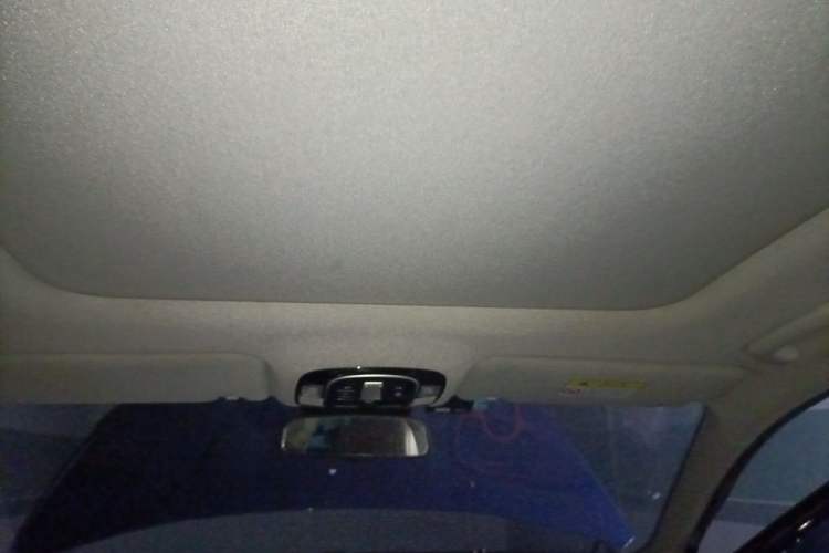 Used Hyundai Santa Fe 2019 380 TGDi TOP Automatic All-Wheel Drive Flagship (HTRAC) – China VI Standard Headliner