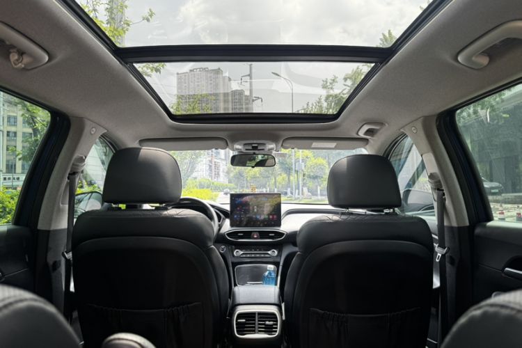 Used Hyundai Santa Fe 2019 380 TGDi GLS Automatic 2WD Luxury Version China VI Standard Interior 10