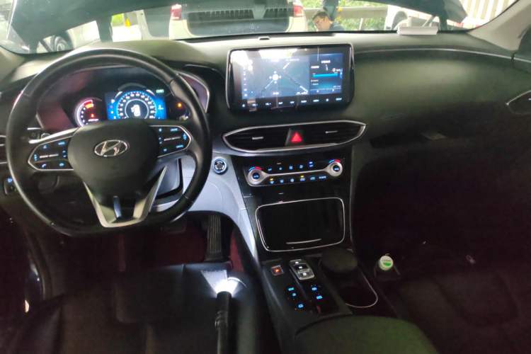 Used Hyundai Santa Fe 2019 380 TGDi GLS Automatic 2WD Luxury Version China VI Standard Interior 2