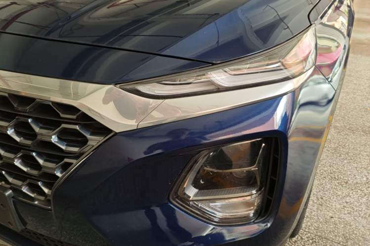 Used Hyundai Santa Fe 2019 380 TGDi DLX Automatic All-Wheel Drive Prestige PLUS (HTRAC) China V Standard Left Front Headlight