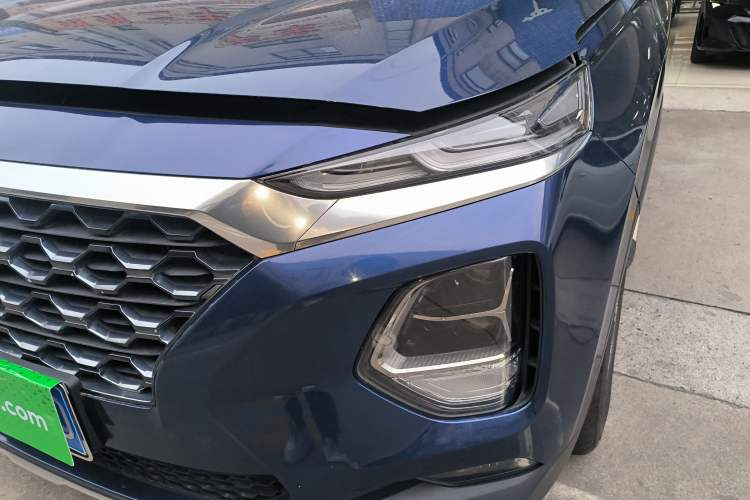 Used Hyundai Santa Fe 2019 380 TGDi DLX Automatic 2WD Prestige Edition China VI Standard Left Front Headlight