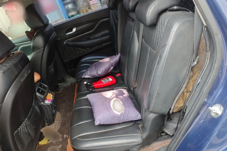 Used Hyundai Santa Fe 2019 380 TGDi DLX Automatic All-Wheel Drive Prestige (HTRAC) China V-standard Left Rear Seat