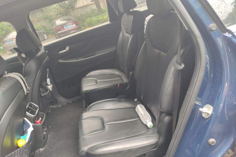 Used Hyundai Santa Fe 2019 380 TGDi DLX Automatic 2WD Prestige PLUS China V Standard Left Rear Seat