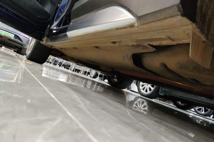 Used Hyundai Santa Fe 2019 380 TGDi DLX Automatic 2WD Prestige Edition China VI Standard Left Side Sill
