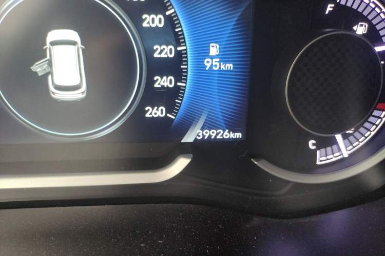 Used Hyundai Santa Fe 2019 380 TGDi DLX Automatic 2WD Prestige PLUS China V Standard Odometer Close Up