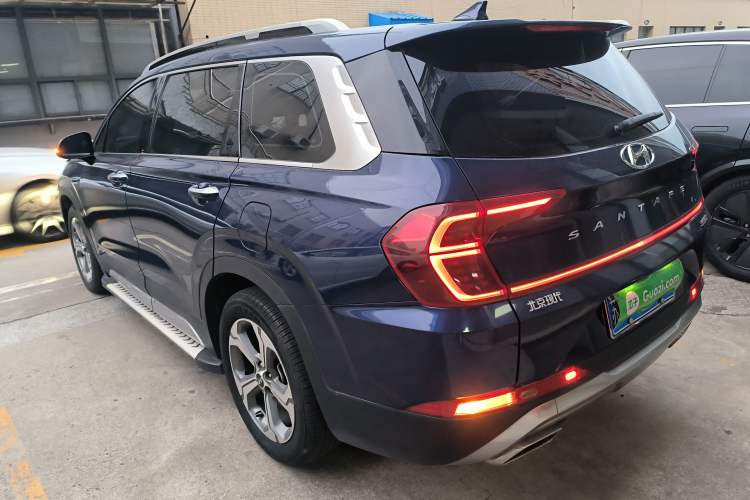 Used Hyundai Santa Fe 2019 380 TGDi DLX Automatic 2WD Prestige Edition China VI Standard Rear Left 45 Deg