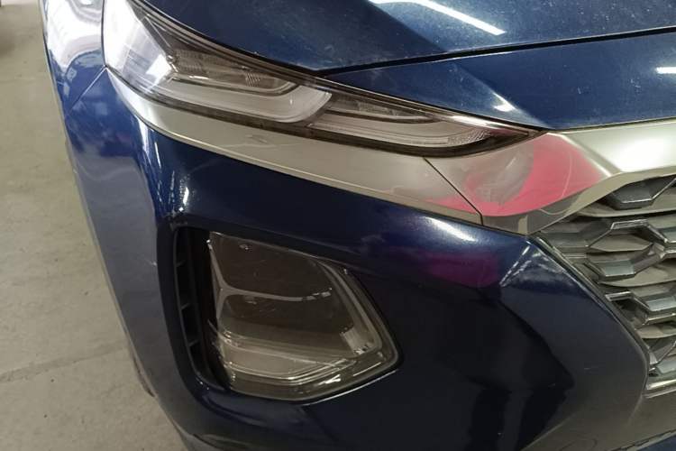 Used Hyundai Santa Fe 2019 380 TGDi DLX Automatic Two-Wheel Drive Prestige Plus Version China VI Standard Right Front Headlight