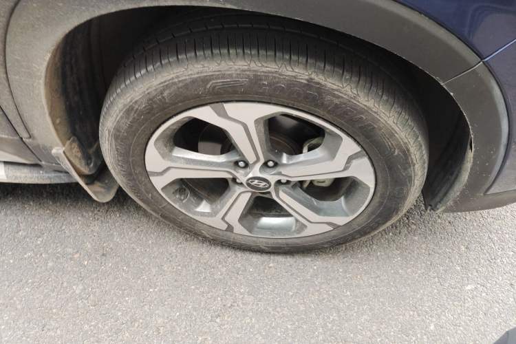 Used Hyundai Santa Fe 2019 380 TGDi TOP Automatic All-Wheel Drive Flagship (HTRAC) China V Standard Right Front Wheel Hub