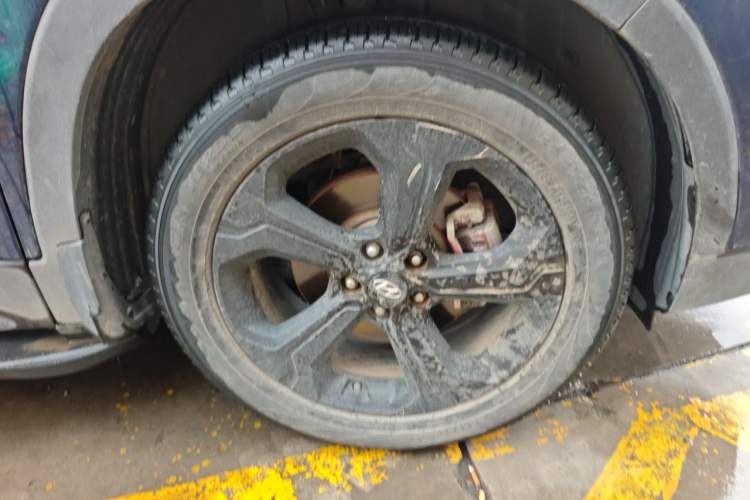 Used Hyundai Santa Fe 2019 380 TGDi DLX Automatic All-Wheel Drive Prestige (HTRAC) China V-standard Right Front Wheel Hub