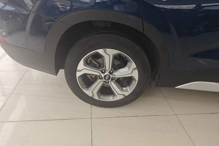 Used Hyundai Santa Fe 2019 380 TGDi DLX Automatic All-Wheel Drive Prestige PLUS (HTRAC) China VI Right Rear Wheel Hub