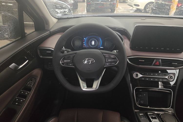 Used Hyundai Santa Fe 2019 380 TGDi DLX Automatic All-Wheel Drive Prestige PLUS (HTRAC) China VI Steering Wheel